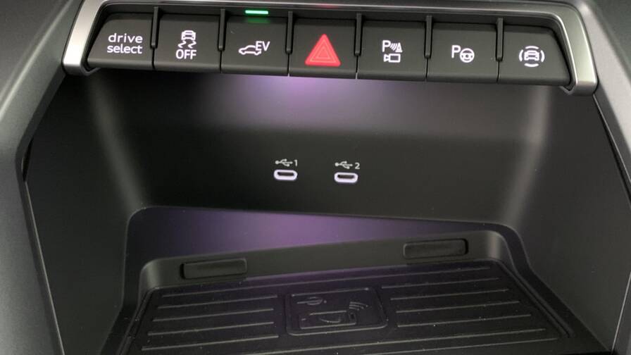 Mandataire Automobile neuf, recherche de Audi A3-sportback-nouvelle-45-tfsi-e-hybride-rechargeable-272-s-tronic-6-s-line - E-Motors