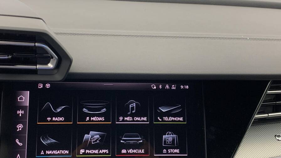 Mandataire Automobile neuf, recherche de Audi A3-sportback-nouvelle-45-tfsi-e-hybride-rechargeable-272-s-tronic-6-s-line - E-Motors