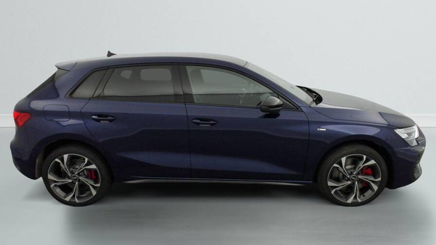 Mandataire Automobile neuf, recherche de Audi A3-sportback-nouvelle-45-tfsi-e-hybride-rechargeable-272-s-tronic-6-s-line - E-Motors