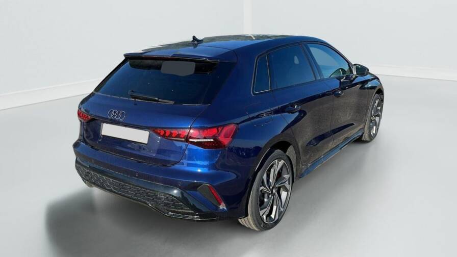 Mandataire Automobile neuf, recherche de Audi A3-sportback-nouvelle-45-tfsi-e-hybride-rechargeable-272-s-tronic-6-s-line - E-Motors