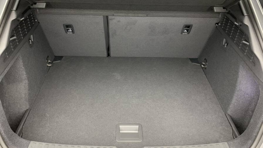 Mandataire Automobile neuf, recherche de Audi A3-sportback-nouvelle-45-tfsi-e-hybride-rechargeable-272-s-tronic-6-s-line - E-Motors