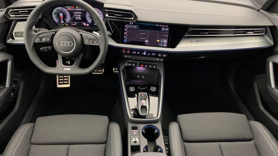 Mandataire Automobile neuf, recherche de Audi A3-sportback-tfsi-e-hybride-rechargeable-272-s-tronic-6-s-line-plus-hayon-lectrique - E-Motors