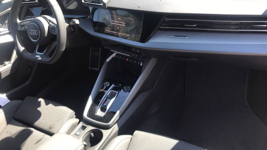 Mandataire Automobile neuf, recherche de Audi A3-sportback-nouvelle-45-tfsi-e-hybride-rechargeable-272-s-tronic-6-s-line - E-Motors