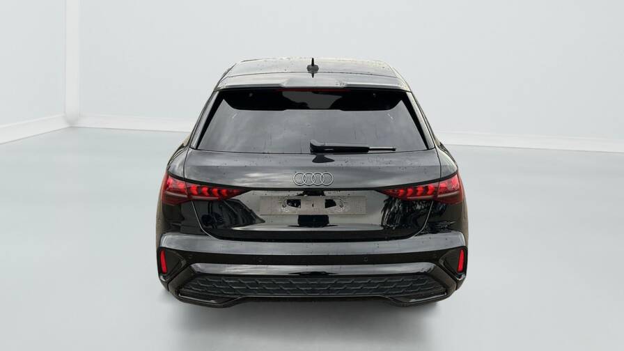 Mandataire Automobile neuf, recherche de Audi A3-sportback-nouvelle-45-tfsi-e-hybride-rechargeable-272-s-tronic-6-s-line - E-Motors