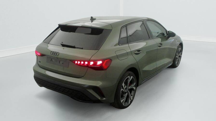 Mandataire Automobile neuf, recherche de Audi A3-sportback-nouvelle-45-tfsi-e-hybride-rechargeable-272-s-tronic-6-s-line - E-Motors