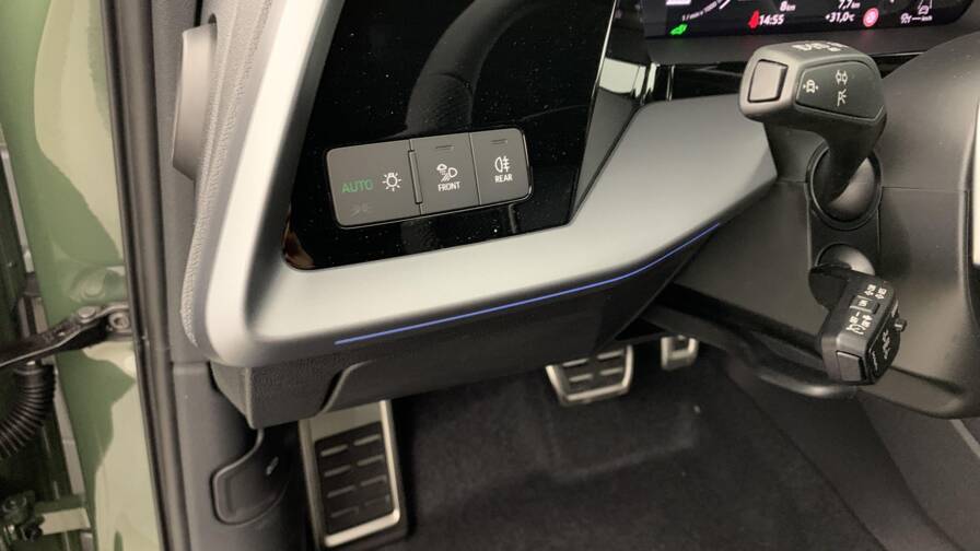 Mandataire Automobile neuf, recherche de Audi A3-sportback-nouvelle-45-tfsi-e-hybride-rechargeable-272-s-tronic-6-s-line - E-Motors