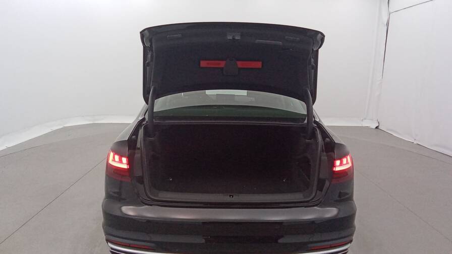 Mandataire Automobile occasion, recherche de Audi A4-35-tfsi-150-s-tronic-7-design-gps-camera - E-Motors
