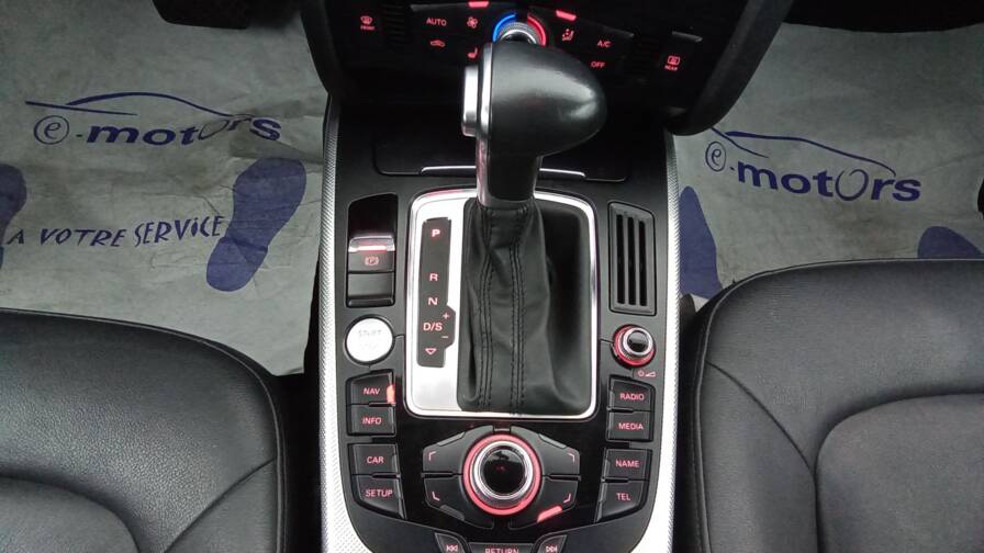 Mandataire Automobile occasion, recherche de Audi A4-allroad-quattro-2-0-tdi-163-ambiente-s-tronic - E-Motors