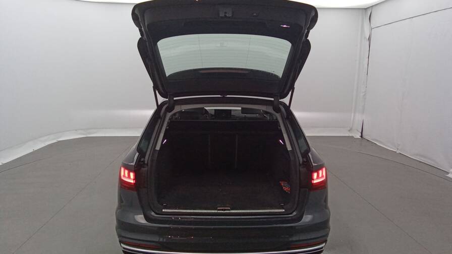 Mandataire Automobile occasion, recherche de Audi A4-avant-30-tdi-136-s-tronic-7-design-gps-camera - E-Motors