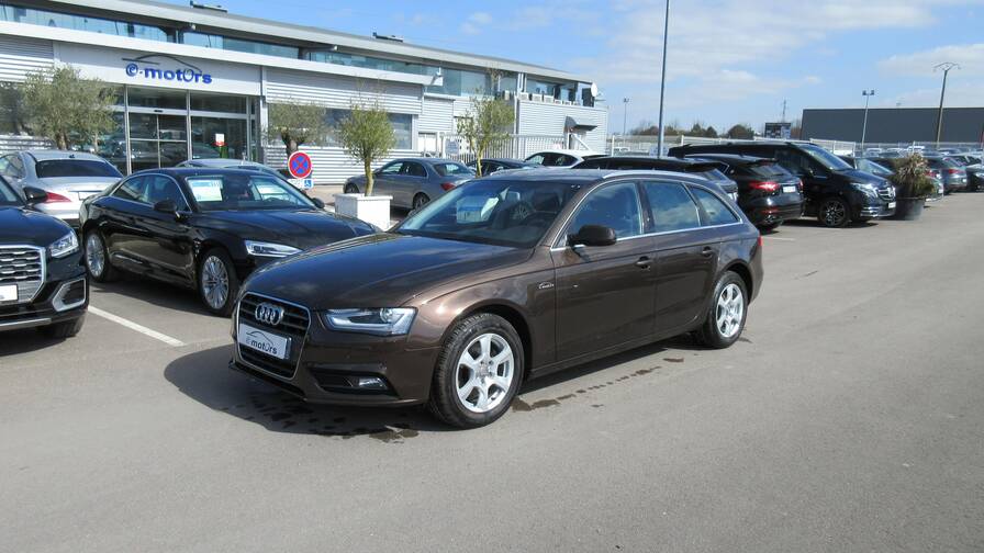 Avis-mandataire-auto-Emotors-Audi-A4-avant-Tdi-150-multitronic-plus-gps.