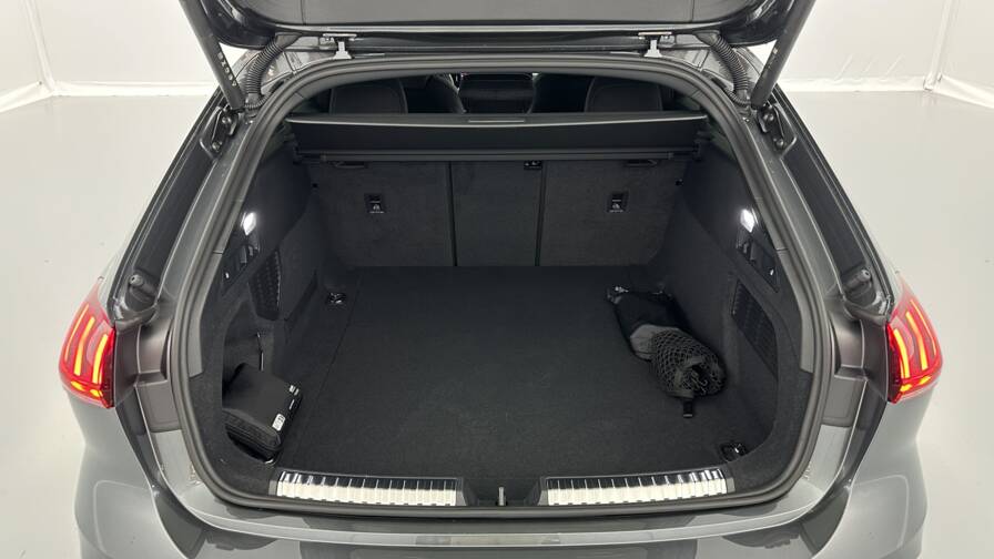 Mandataire Automobile neuf, recherche de Audi A5-avant-iii-2-0-tdi-hybride-204ch-s-line-s-tronic-7 - E-Motors