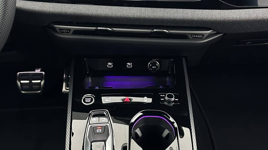 Mandataire Automobile neuf, recherche de Audi A5-avant-iii-2-0-tdi-hybride-204ch-s-line-s-tronic-7 - E-Motors