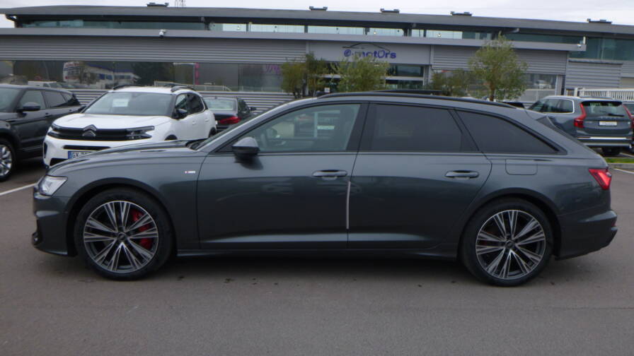 Mandataire Automobile neuf, recherche de Audi A6-avant-competition-55-tfsie-367-s-tronic-7-quattro-toit-jantes-20 - E-Motors