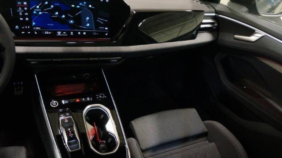 Mandataire Automobile neuf, recherche de Audi A6-avant-tdi-204-ch-s-tronic-7-quattro-s-line - E-Motors