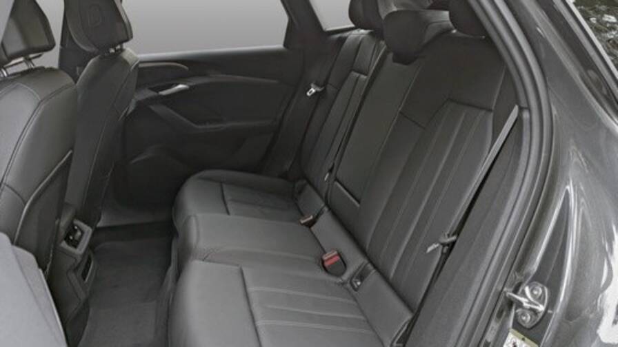 Mandataire Automobile neuf, recherche de Audi A6-e-tron-avant-285-ch-83-kwh-s-line - E-Motors