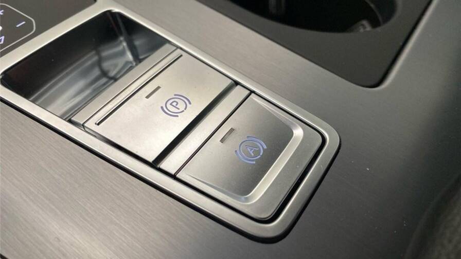 Mandataire Automobile occasion, recherche de Audi A6-v-50-tfsie-299-ch-s-tronic-7-quattro-s-line - E-Motors