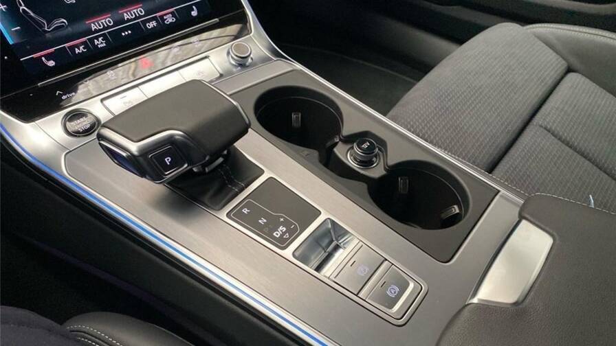 Mandataire Automobile occasion, recherche de Audi A6-v-50-tfsie-299-ch-s-tronic-7-quattro-s-line - E-Motors