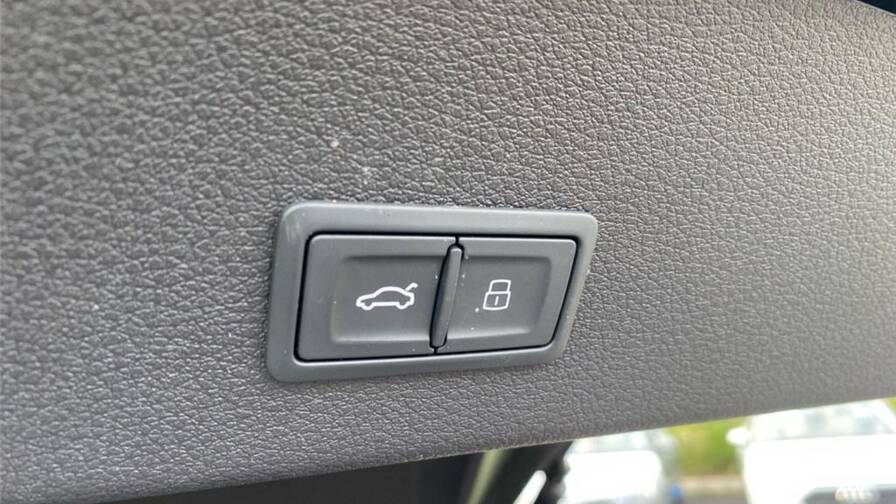 Mandataire Automobile occasion, recherche de Audi E-tron-55-quattro-408-ch-s-line - E-Motors