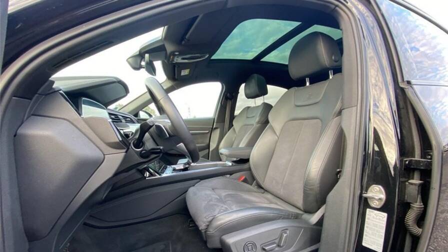 Mandataire Automobile occasion, recherche de Audi E-tron-55-quattro-408-ch-s-line - E-Motors