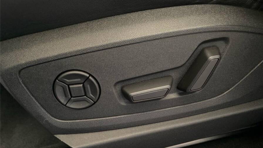 Mandataire Automobile occasion, recherche de Audi E-tron-55-quattro-408-ch-s-line - E-Motors