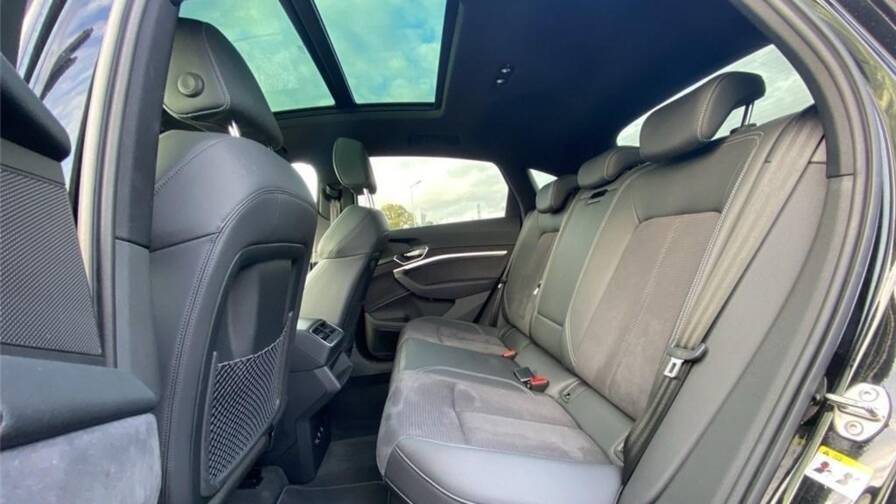 Mandataire Automobile occasion, recherche de Audi E-tron-55-quattro-408-ch-s-line - E-Motors