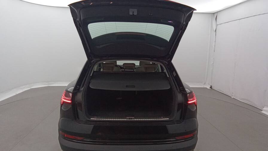 Mandataire Automobile occasion, recherche de Audi E-tron-50-quattro-313-cuir-gps-camera - E-Motors