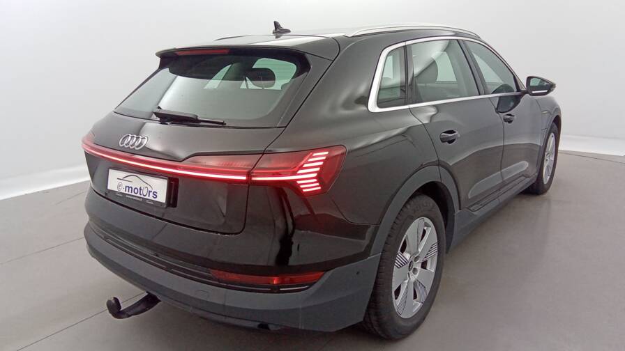 Mandataire Automobile occasion, recherche de Audi E-tron-50-quattro-313-gps - E-Motors