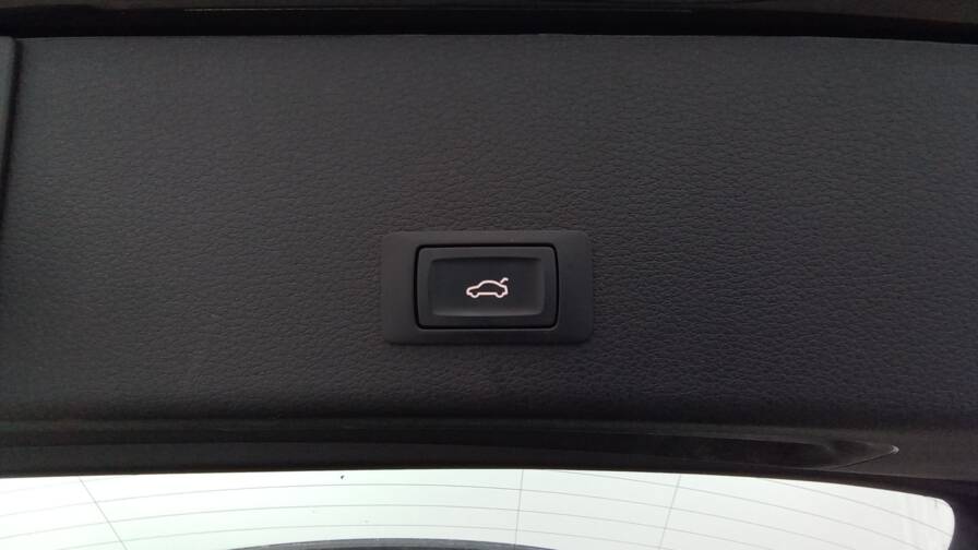 Mandataire Automobile occasion, recherche de Audi E-tron-50-quattro-313-gps - E-Motors