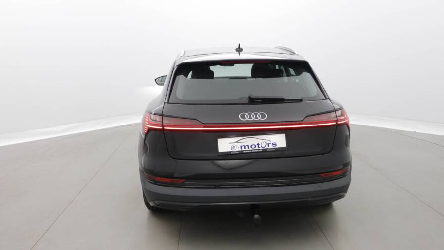 Mandataire Automobile occasion, recherche de Audi E-tron-50-quattro-313-gps - E-Motors
