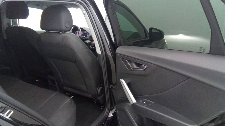 Mandataire Automobile occasion, recherche de Audi Q2-35-tfsi-150-s-tronic-7-design-plus-cam-ra-plus-pdc-av - E-Motors