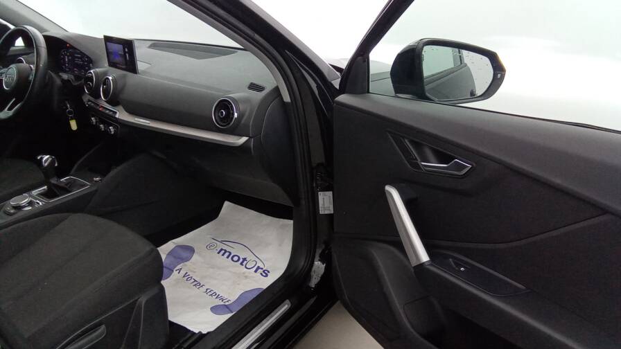 Mandataire Automobile occasion, recherche de Audi Q2-35-tfsi-150-s-tronic-7-design-plus-cam-ra-plus-pdc-av - E-Motors