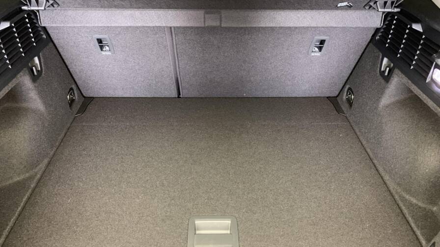 Mandataire Automobile neuf, recherche de Audi Q2-35-tfsi-150-s-tronic-7-design - E-Motors