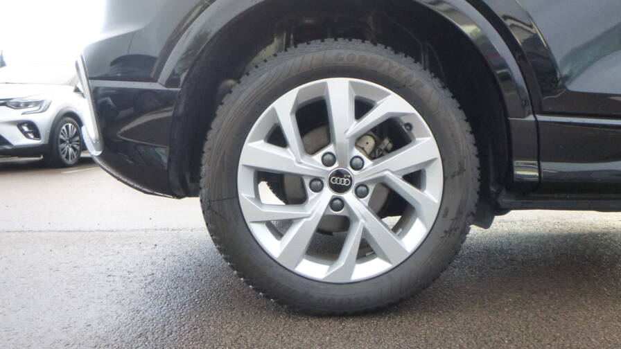 Mandataire Automobile occasion, recherche de Audi Q2-35-tfsi-150-s-tronic-7-s-line - E-Motors