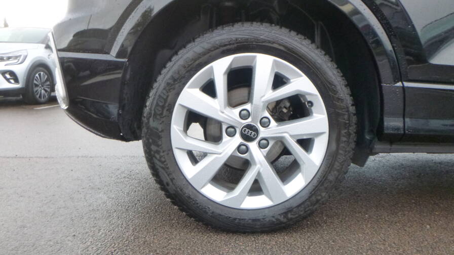 Mandataire Automobile occasion, recherche de Audi Q2-35-tfsi-150-s-tronic-7-s-line - E-Motors