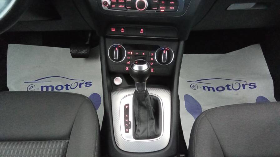 Mandataire Automobile occasion, recherche de Audi Q3-2-0-tfsi-180-ch-s-tronic-7-quattro-ambiente - E-Motors