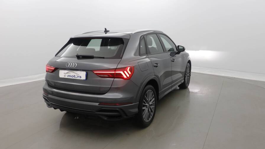 Mandataire Automobile occasion, recherche de Audi Q3-35-tfsi-150-s-tronic-7-s-line - E-Motors