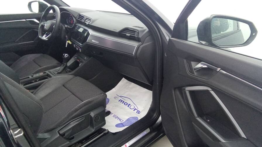 Mandataire Automobile occasion, recherche de Audi Q3-35-tfsi-150-s-tronic-7-s-line - E-Motors