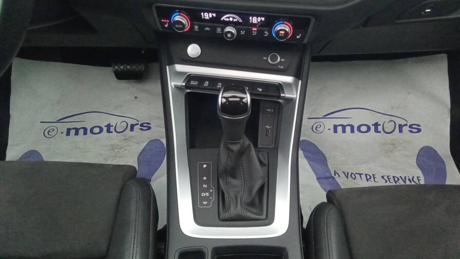 Mandataire Automobile occasion, recherche de Audi Q3-40-tfsi-190-s-tronic-7-quattro-design-luxe-plus-toit-plus-si-ges-lectrique - E-Motors