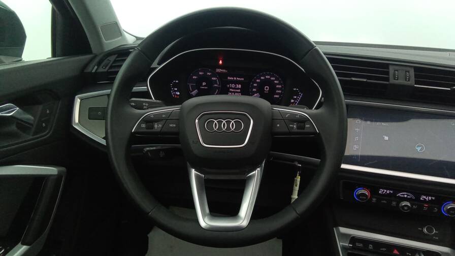 Mandataire Automobile occasion, recherche de Audi Q3-45-tfsie-245-s-tronic-6-design-plus-toit-plus-gps - E-Motors