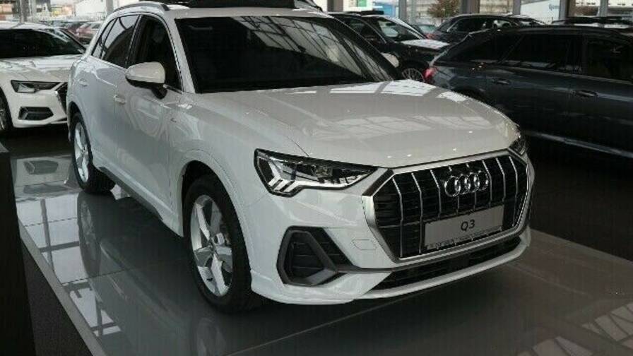 Avis-mandataire-auto-Emotors-Audi-Q3-Design-35-tfsi-150-plus-toit-pano-plus-jantes-18.