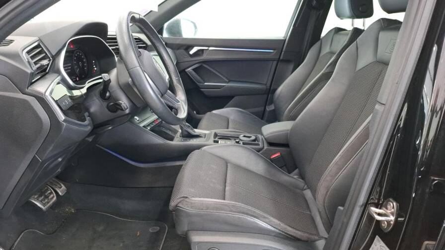 Mandataire Automobile occasion, recherche de Audi Q3-45-tfsie-245-s-tronic-6-s-line-plus-si-ges-avant-lectriques-plus-jantes-20-plus-hayon-motoris - E-Motors