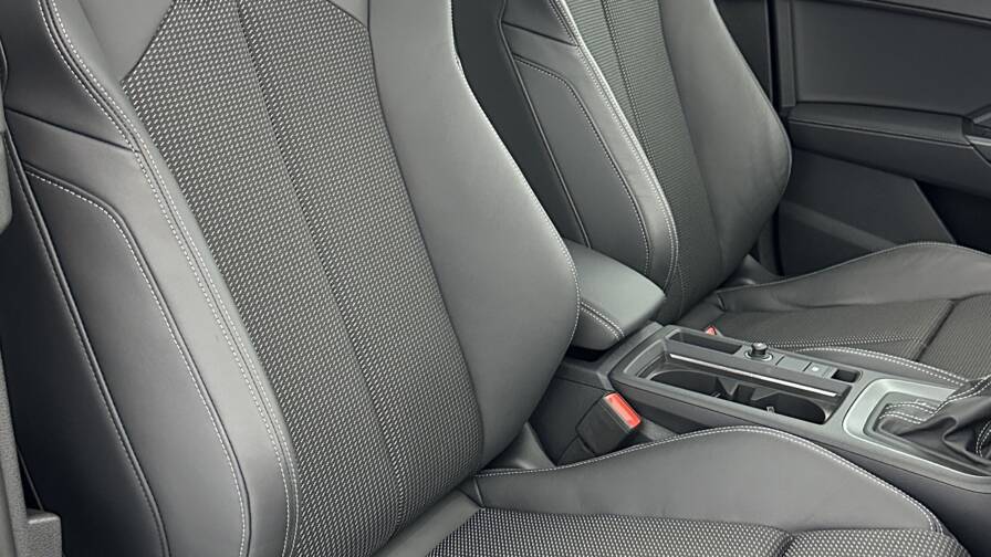 Mandataire Automobile occasion, recherche de Audi Q3-sportback-35-2-0-tdi-150ch-s-line-s-tronic-7 - E-Motors