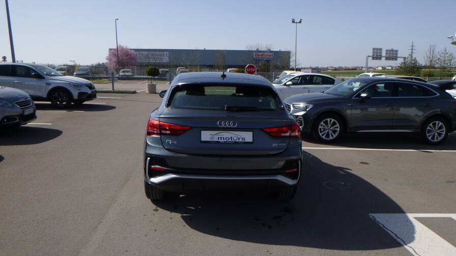 Mandataire Automobile occasion, recherche de Audi Q3-sportback-35-tdi-150-ch-s-tronic-7-s-line - E-Motors