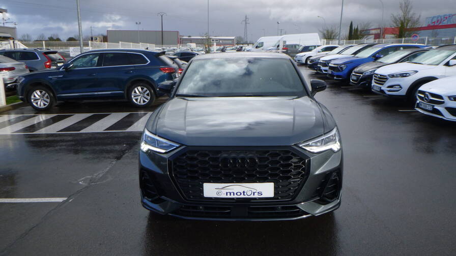 Avis-mandataire-auto-Emotors-Audi-Q3-sportback-35-tdi-150-ch-s-tronic-7-s-edition-plus-r-g-adaptatif-plus-ja-20-plus-pack-noir.