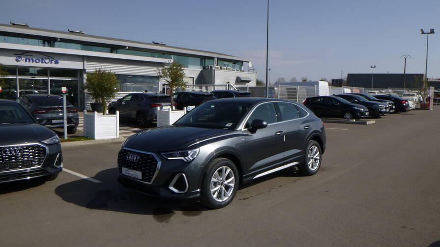 Avis-mandataire-auto-Emotors-Audi-Q3-sportback-S-line-tdi-150-s-tronic-7-plus-toit-pano.
