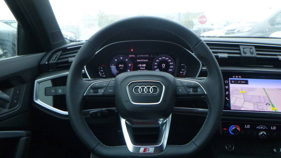 Mandataire Automobile neuf, recherche de Audi Q3-sportback-35-tdi-150-s-tronic-7-s-line-acc-keyless-ja19 - E-Motors