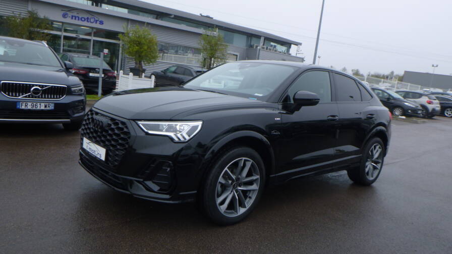 Mandataire Automobile neuf, recherche de Audi Q3-sportback-35-tdi-150-s-tronic-7-s-line-acc-keyless-ja19 - E-Motors