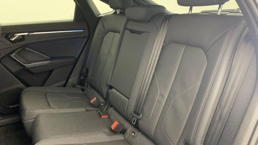 Mandataire Automobile neuf, recherche de Audi Q3-sportback-35-tdi-150-ch-s-tronic-7-s-line - E-Motors