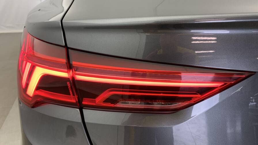 Mandataire Automobile neuf, recherche de Audi Q3-sportback-35-tdi-150-ch-s-tronic-7-s-line - E-Motors