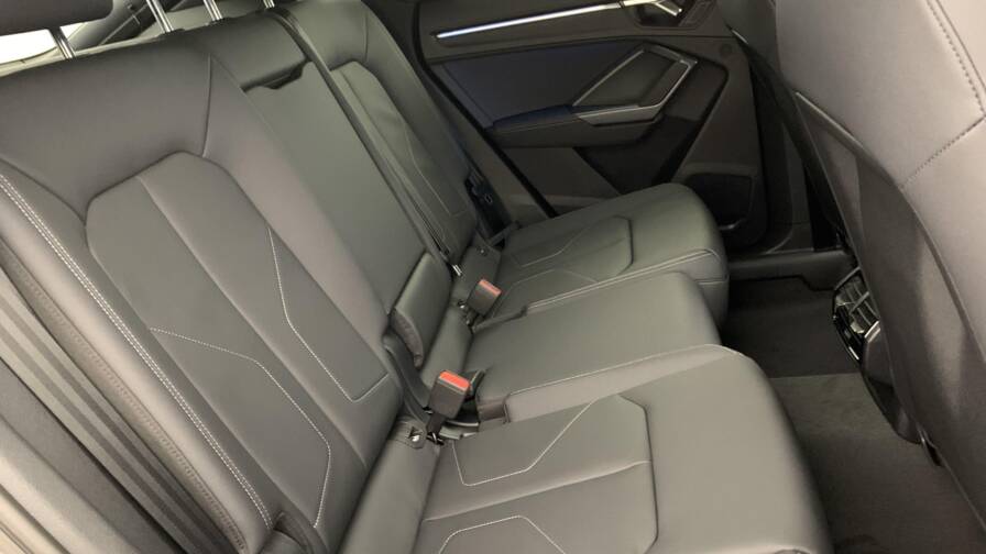 Mandataire Automobile neuf, recherche de Audi Q3-sportback-35-tdi-150-ch-s-tronic-7-s-line - E-Motors